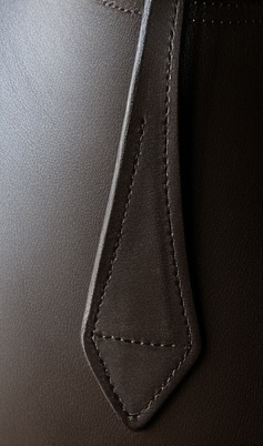 Détail de construction du sac ELYAÏ 001